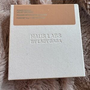 Haus Labs by Lady Gaga Velvet Bronzer - light level 1